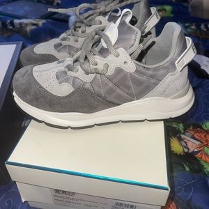 Fendi kids sneakers, size EU 32, US 1